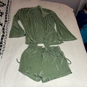 Monaco Green Velvet Women's 2 Piece Set (Top + Shorts) SIZE: Large